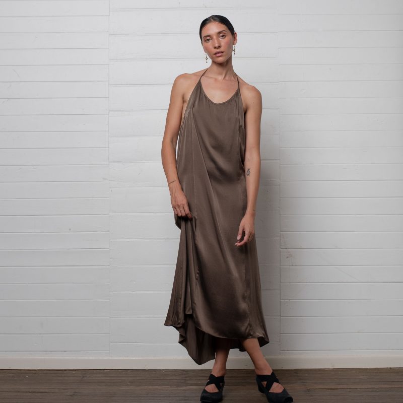 HALTER DRESS HAZELNUT